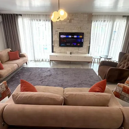 Dc Villa *